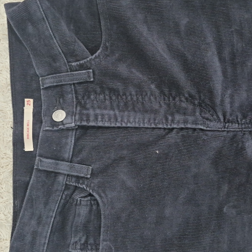 LEVI'S ribcage Bell Cords 25 Navy Corduroy High Waist Wide Leg Pant Levi Strauss - Picture 3 of 7